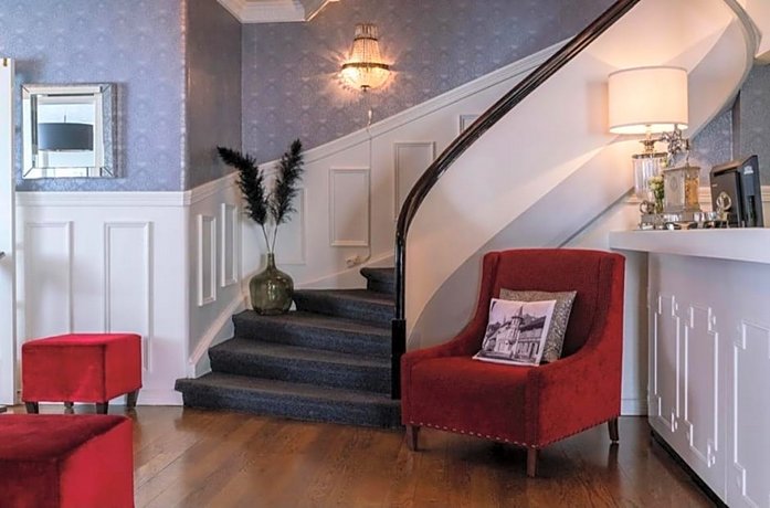Grand Hotell