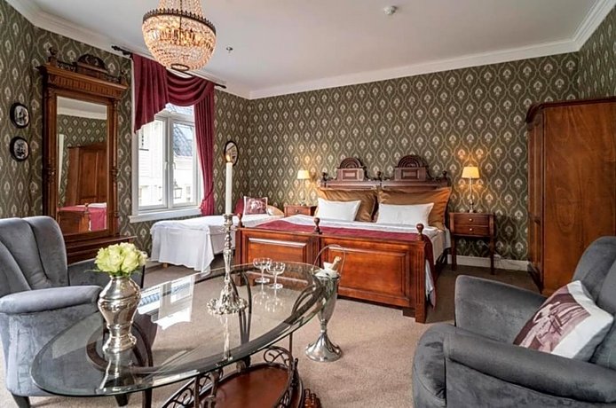 Grand Hotell