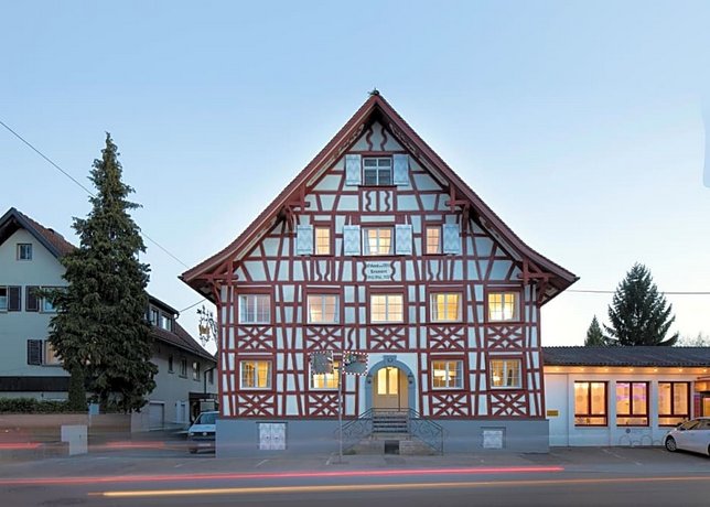 Krone Hard Hard Austria thumbnail