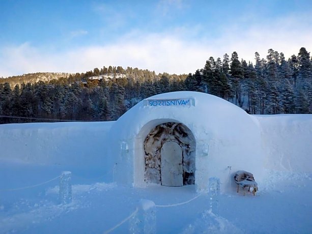 Sorrisniva Igloo hotell