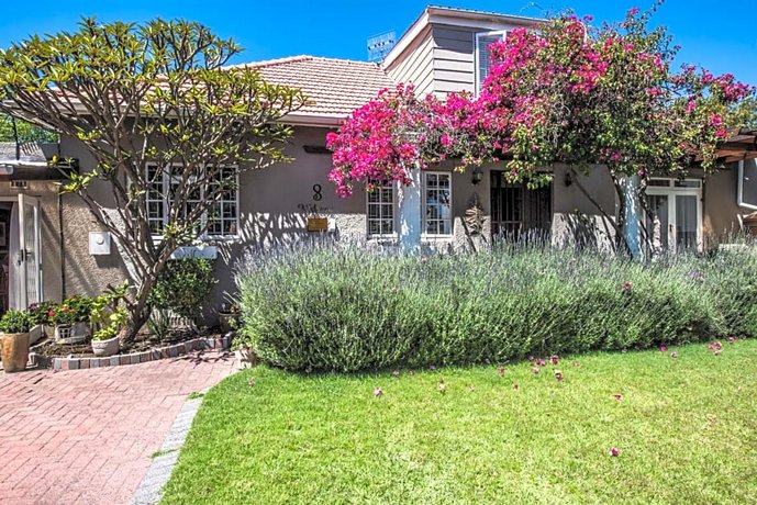 Greenlawns B&B