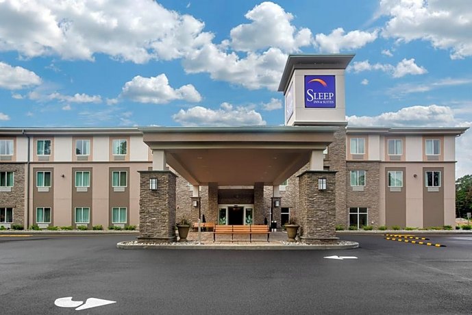 Sleep Inn & Suites Monroe - Woodbury Hudson Valley United States thumbnail