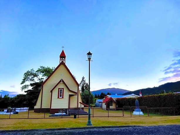 Tokaanu Lodge Motel Lake Rotopounamu New Zealand thumbnail