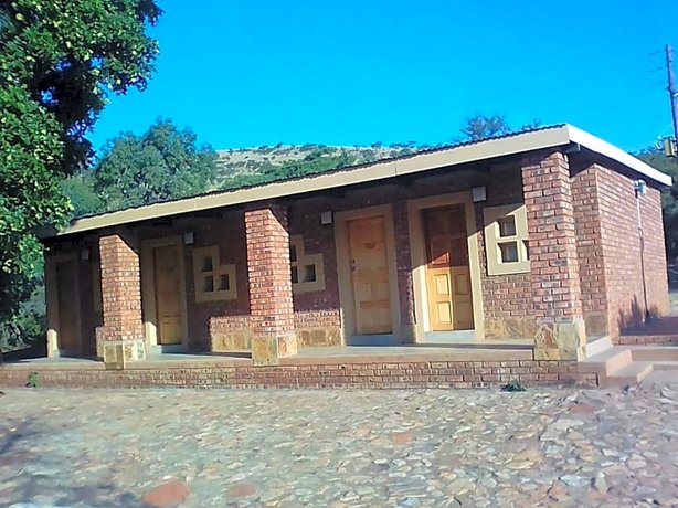 Montanique Lodge