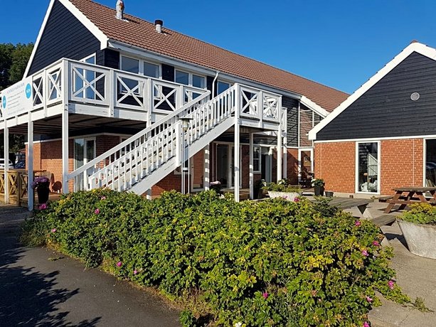 Klintholm Marina Park Cabins