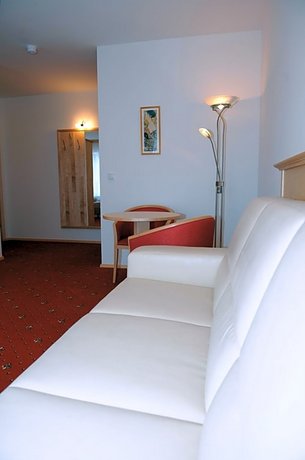 Hotel-Gasthof-Fleischerei - Zur alten Post Sankt Peter im Sulmtal Austria thumbnail