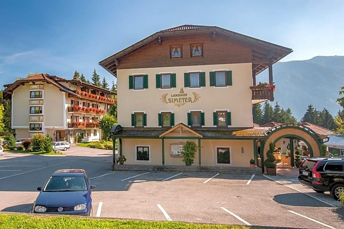 Hotel Landhof Simeter Spittal an der Drau Austria thumbnail