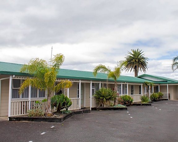 Palm Motel Waihi Goldfields Railway New Zealand thumbnail