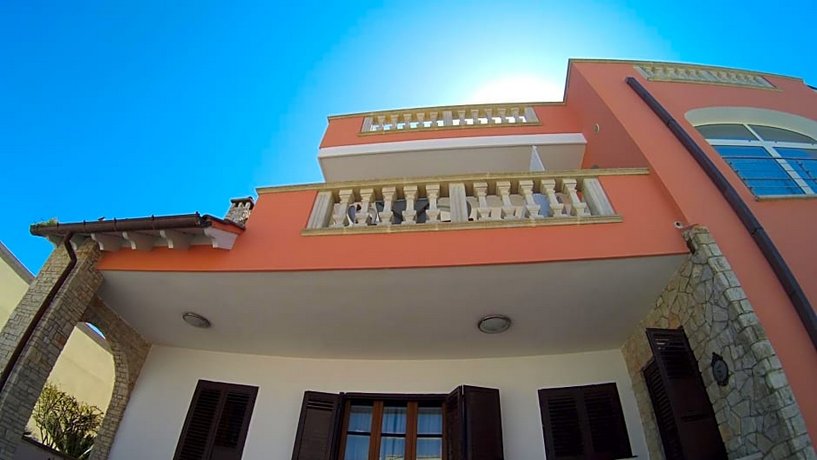 Miniappartamenti Athena B&B