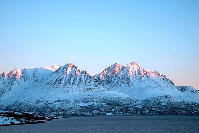 Arctic Panorama Lodge