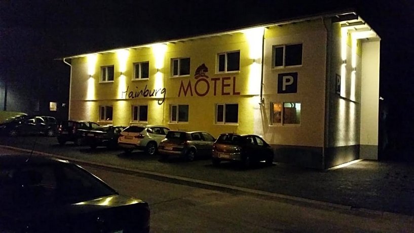 FairSleep Motel Hainburg 슐로스 호프 Austria thumbnail