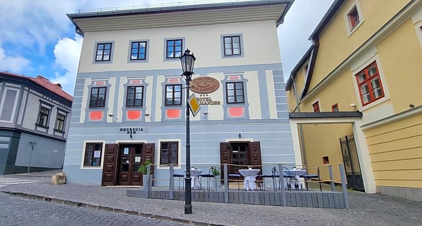 Hotel Salamander Banska Stiavnica Slovakia thumbnail