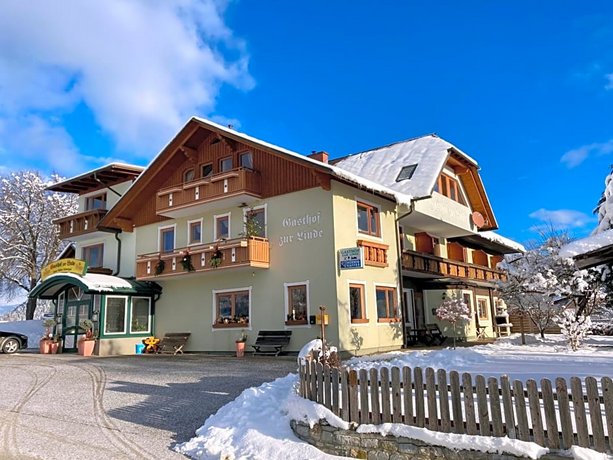Hotel Gasthof zur Linde Vivarium Mariahof Austria thumbnail