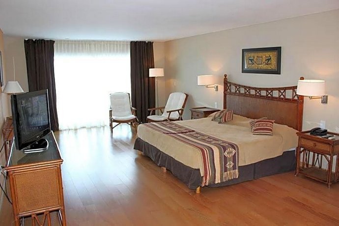 Howard Johnson Marinas & Resort