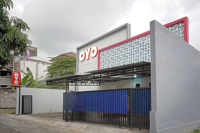 OYO 410 D'Home Monument Yogya Kembali Indonesia thumbnail