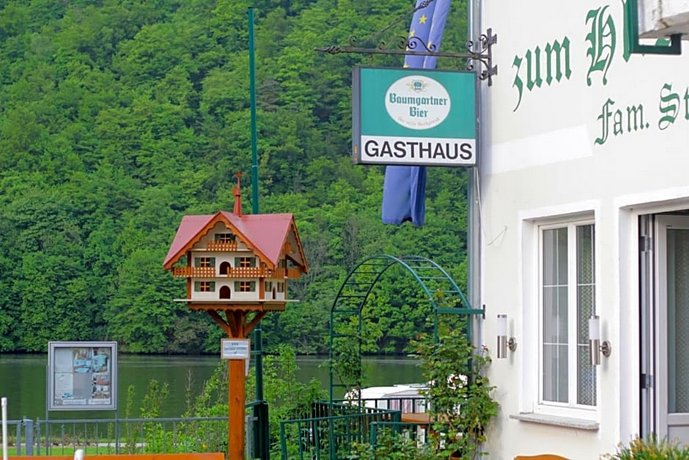 Gasthof Zum heiligen Nikolaus Haibach ob der Donau Austria thumbnail