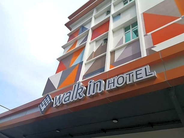 Walk In Hotel Kota Kinabalu 앳킨슨 시계탑 Malaysia thumbnail