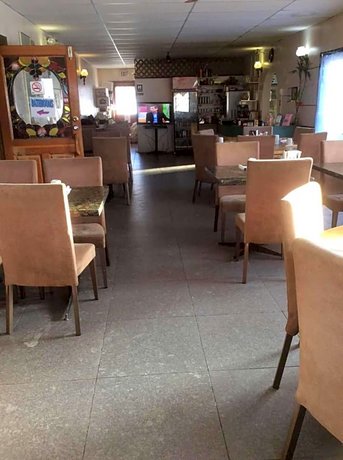 Kluane Park Inn Haines Junction Airport Canada thumbnail