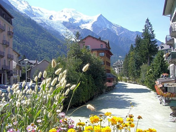 Hotel Vallee Blanche Chamonix-Mont-Blanc 카지노 바리에르 드 샹무아 France thumbnail