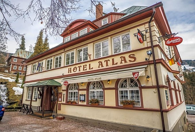 Hotel Atlas Velka Upa Skiport Velka Upa Czech Republic thumbnail