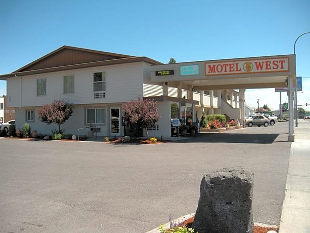 Motel West Hell's Half Acre Lava Field United States thumbnail