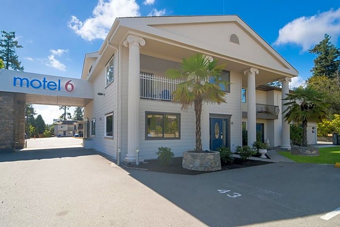 Motel 6 - Victoria Airport Saanich Peninsula Hospital Canada thumbnail