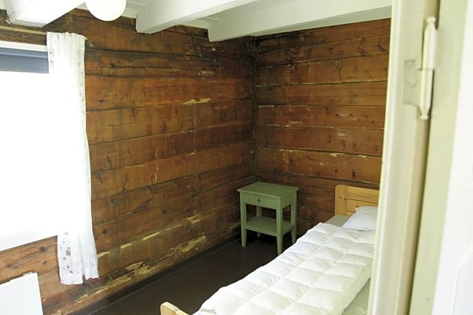 Brekke Gard Hostel
