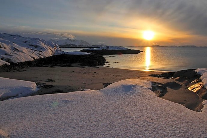 Superior Cottage with Sea View in Senja
