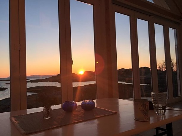 Superior Cottage with Sea View in Senja