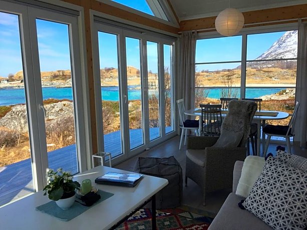 Superior Cottage with Sea View in Senja