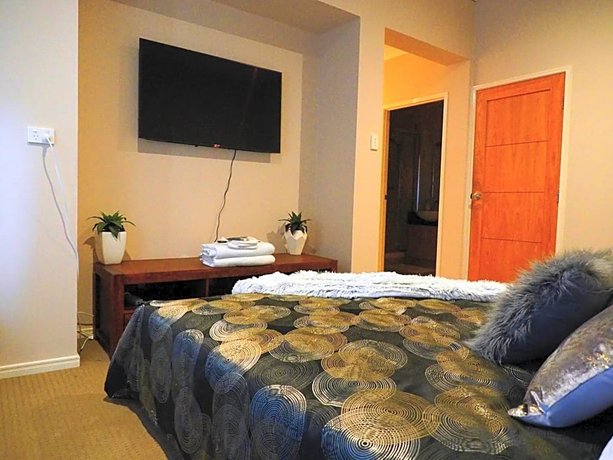Photo: Bed and Breakfast with airport transfers and rental car