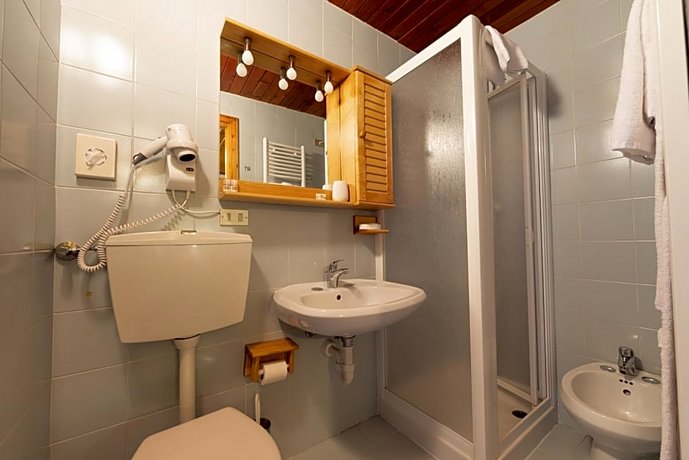 Hotel Meuble' Joli