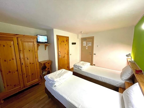 Hotel Meuble' Joli