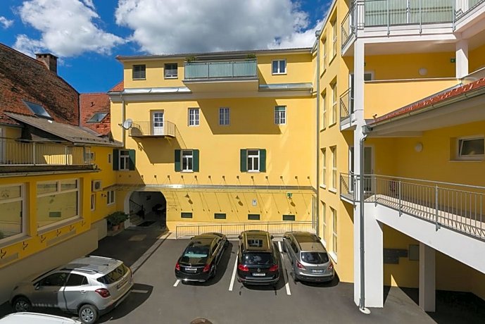 Stadthotel zur goldenen Krone Gutenberg an der Raabklamm Austria thumbnail