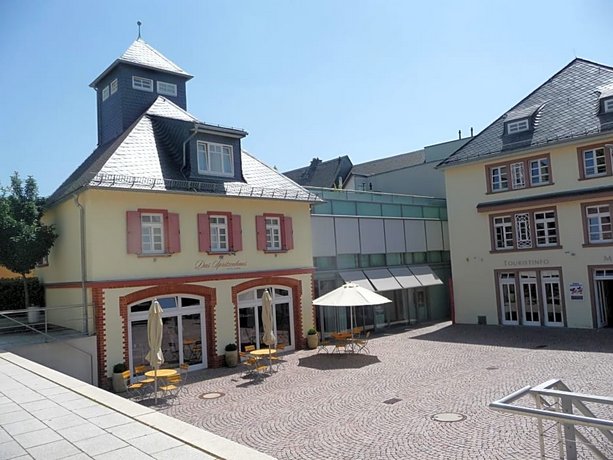 Das Spritzenhaus Burg Scharfenstein Germany thumbnail