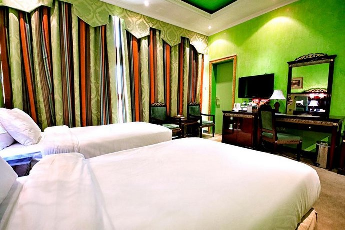 Standard Room Neal Umm Al Emarat Park By Luxury Bookings Al Jazira Club United Arab Emirates thumbnail