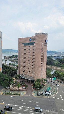 나이아가라 호텔 이화여대 부속 목동병원 South Korea thumbnail