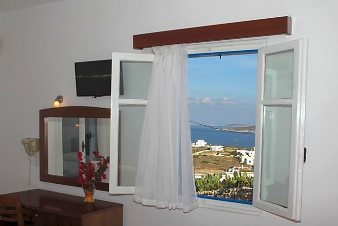 Aeolos Hotel Little Cyclades Greece thumbnail