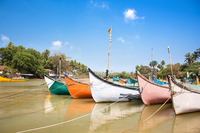 Wood House Beach Resort