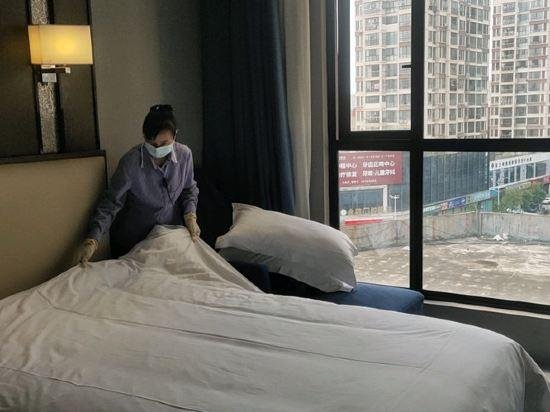 MingHe Hotel