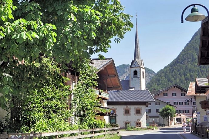 Gasthof zur Post Sankt Martin bei Lofer Vorderkaserklamm Austria thumbnail