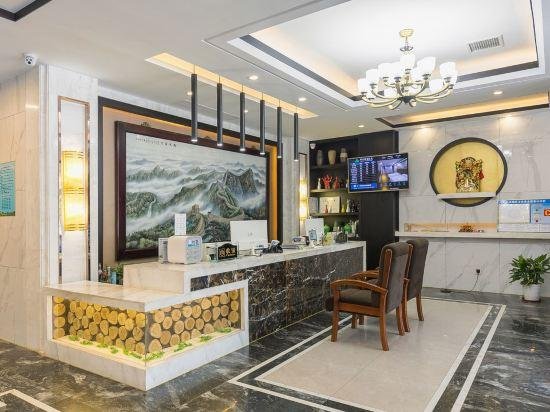 Pearl Holiday Hotel