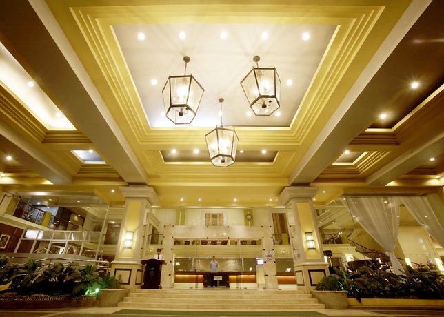 The Royal Mandaya Hotel 올드 카타르만 처치 루인 Philippines thumbnail