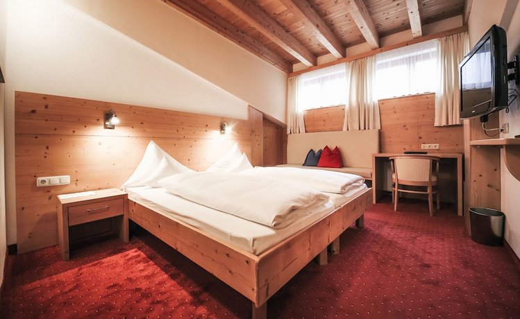 Hotel Grieshof Arlberg Austria thumbnail
