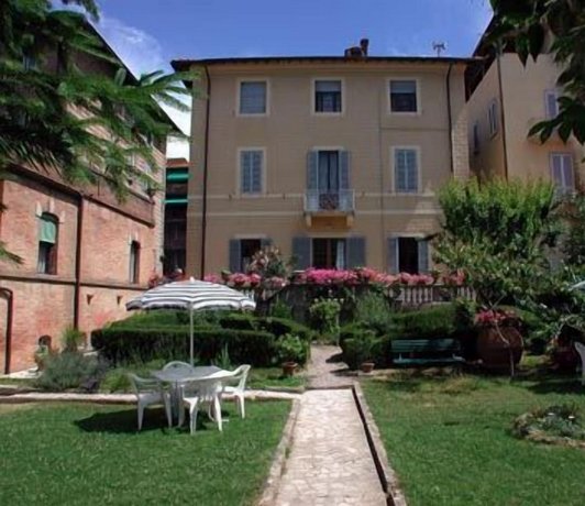 Villa Fiorita Siena Antiporto di Camollia Italy thumbnail