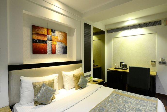 Hotel City Star New Delhi Qadam Sharif 델리 India thumbnail