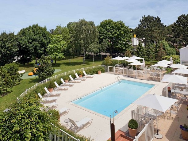 Novotel Amiens Pole Jules Verne Amiens - Glisy Aerodrome France thumbnail