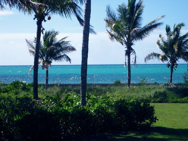 The Blue Inn Family Vacation Rental Bell Channel Bay Bahamas thumbnail