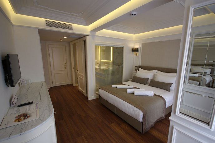 Mina Hotel - Special Category Hippodrome of Constantinople Turkey thumbnail