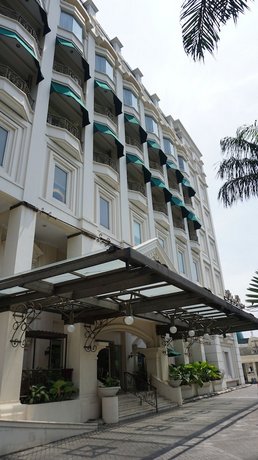 Roosseno Plaza Serviced Apartment Kemang Indonesia thumbnail